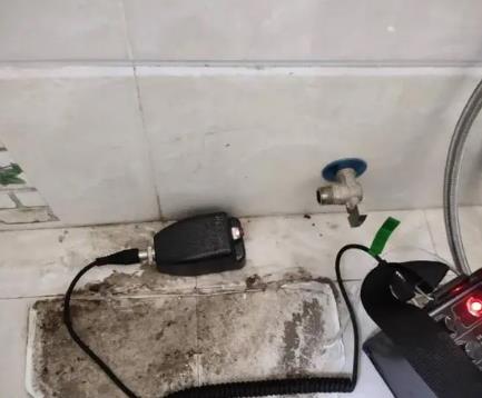 晋中市屋顶漏水维修公司分享下卫生间漏水的危害及解决方法